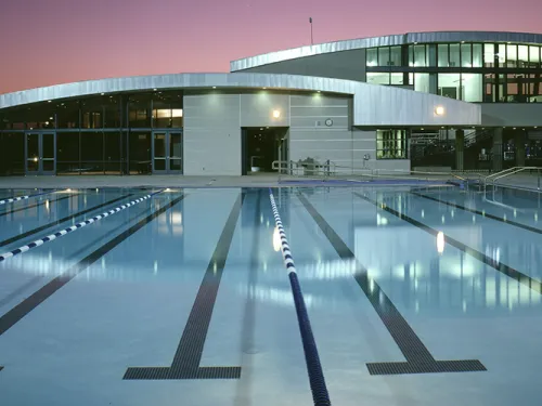 William J. Woollett Jr. Aquatics Center